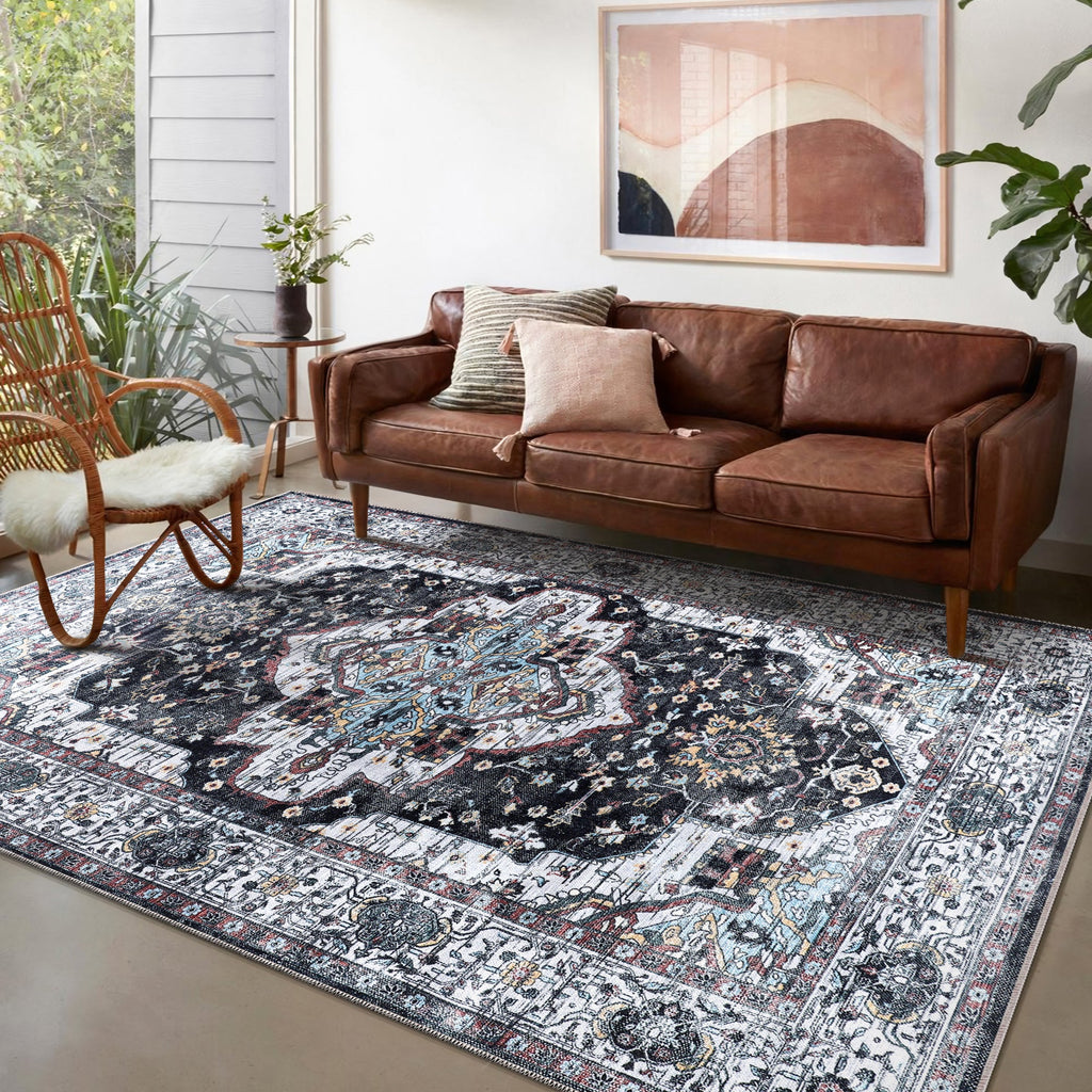 Détail du motif du tapis vintage bleu marine lavable Diane