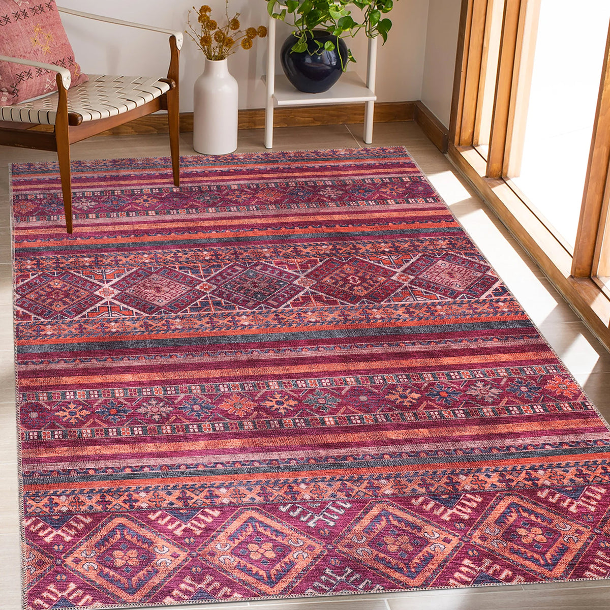 Tapis Ethnique Vintage Bordeaux Lavable Maël, vue principale