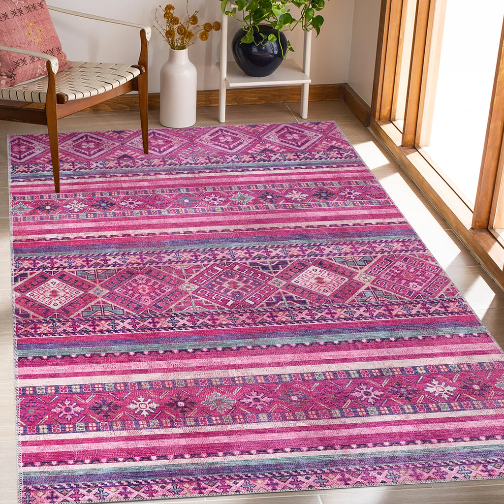 Tapis Ethnique Bleu Marine Lavable Quitterie, vue principale