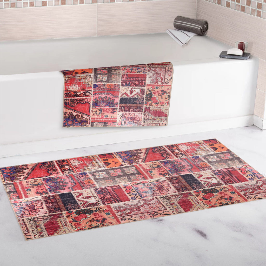 Détail du motif du tapis ethnique vintage bordeaux lavable Apolline
